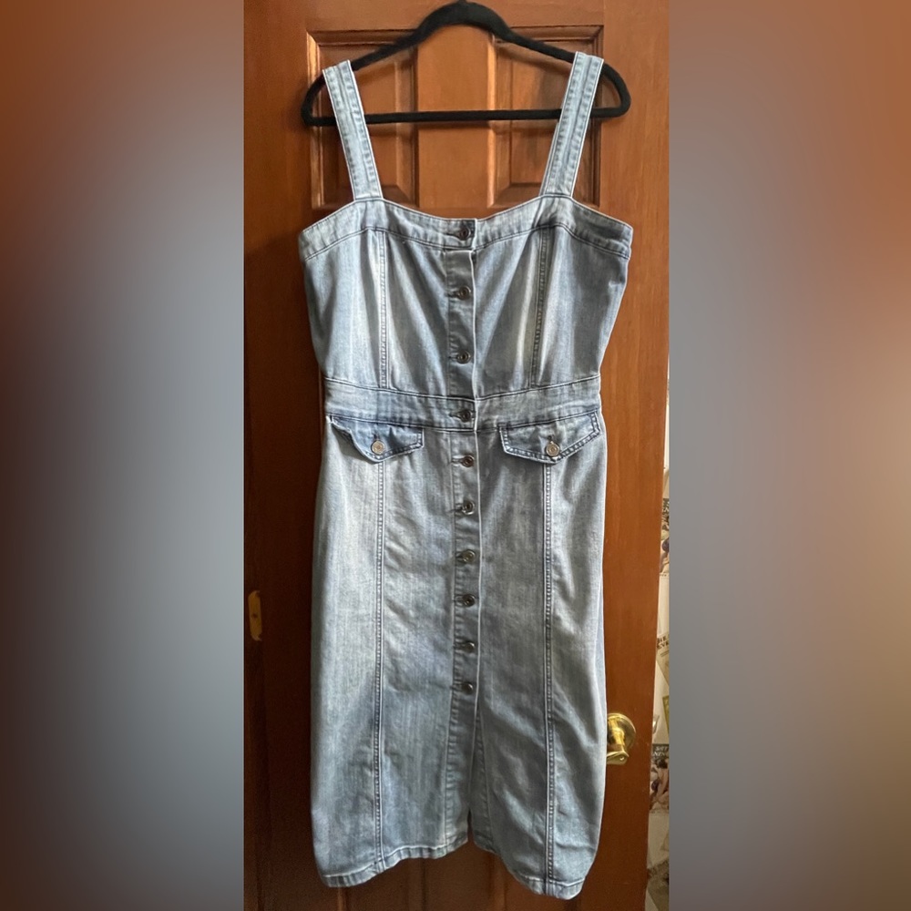 Jean Button up dress size Large